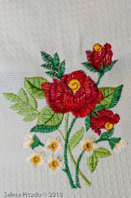 Pano para sala com a barra em crochet