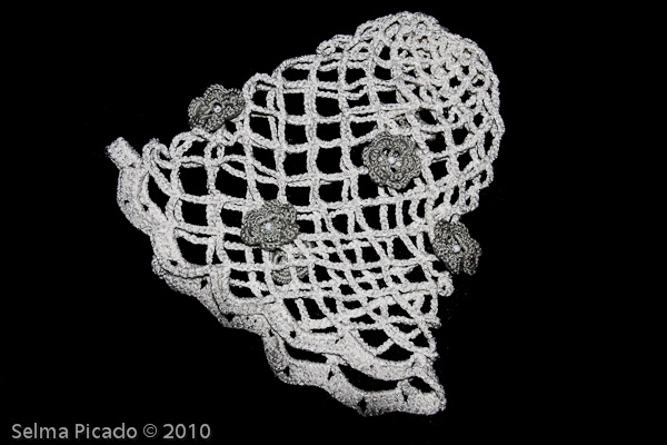 Touca feita em crochet